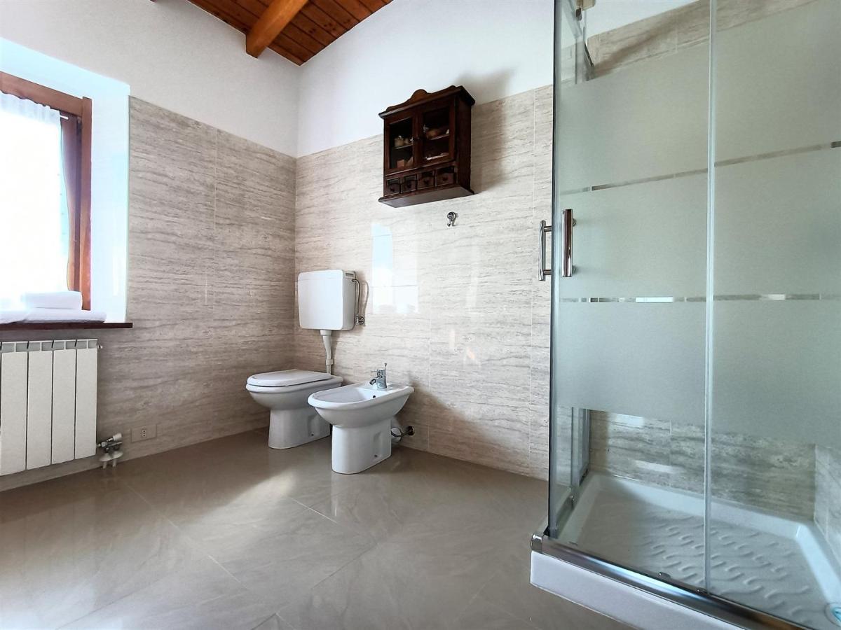IseoLakeRental - Chalet Giulia Sovere Exterior foto
